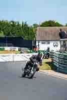 Vintage-motorcycle-club;eventdigitalimages;mallory-park;mallory-park-trackday-photographs;no-limits-trackdays;peter-wileman-photography;trackday-digital-images;trackday-photos;vmcc-festival-1000-bikes-photographs